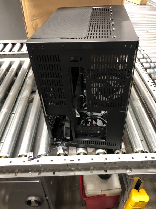 Photo 1 of Computer Tower Box
