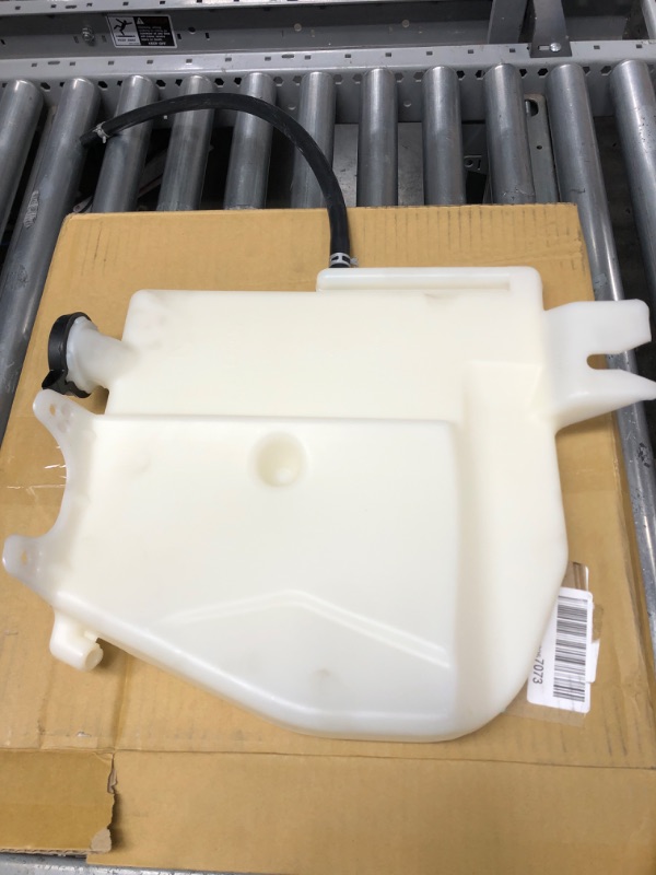 Photo 2 of Dorman 603-033 Non-Pressurized Coolant Reservoir, White