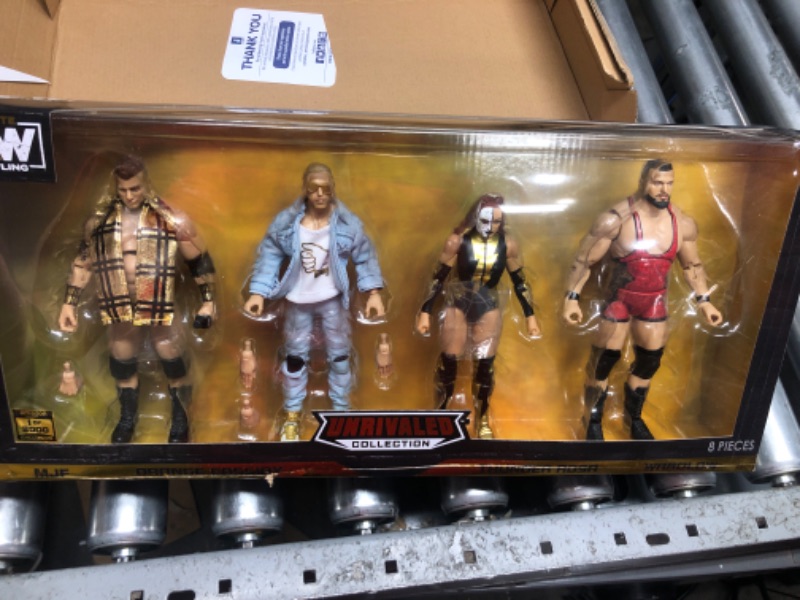 Photo 2 of * no belts included * see all images *
All Elite Wrestling AEW Unrivaled Champion 4 Pack - Four 6-Inch Figures 