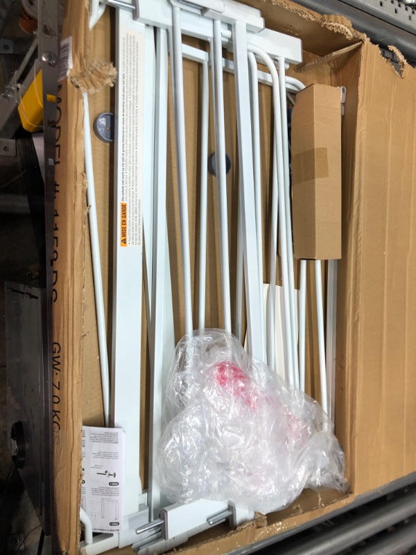 Photo 2 of *****unknown if complete***********
Regalo 56-Inch Extra WideSpan Walk Through Baby Gate, Includes 4-Inch, 8-Inch and 12-Inch Extension, 4 Pack of Pressure Mounts and 4 Pack of Wall Cups and Mounting Kit, White 56" Wide