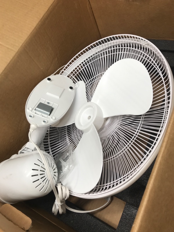 Photo 1 of White bladed fan