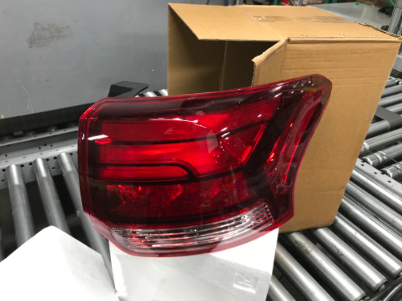 Photo 2 of MotorFansClub Tail Light Rear Right Passenger Side Outer Lamp Taillight Assembly Fit for Mitsubishi Outlander 2016 2017 2018 2019 2020 2021 Right Side