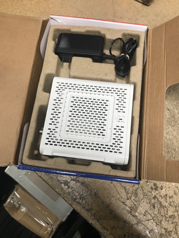 Photo 2 of ARRIS SURFboard SB8200 DOCSIS 3.1 Cable Modem | Approved for Comcast Xfinity, Cox, Charter Spectrum, & more | Two 1 Gbps Ports | 1 Gbps Max Internet Speeds | 4 OFDM Channels | 2 Year Warranty SB8200 Gigabit Modem