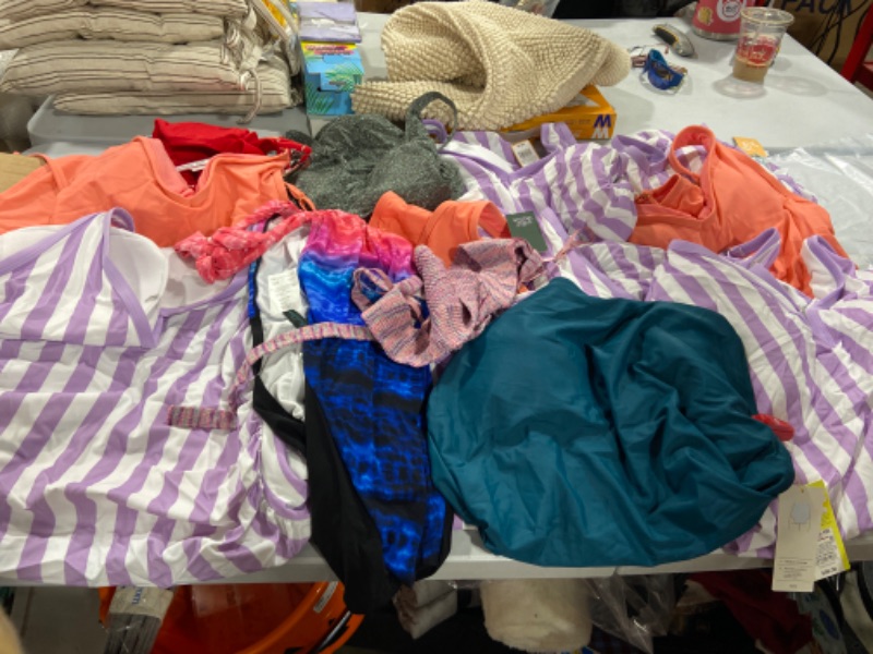 Photo 2 of BOX LOT OF WOMEN SWIMSUITS DIFFERENT SIZES 