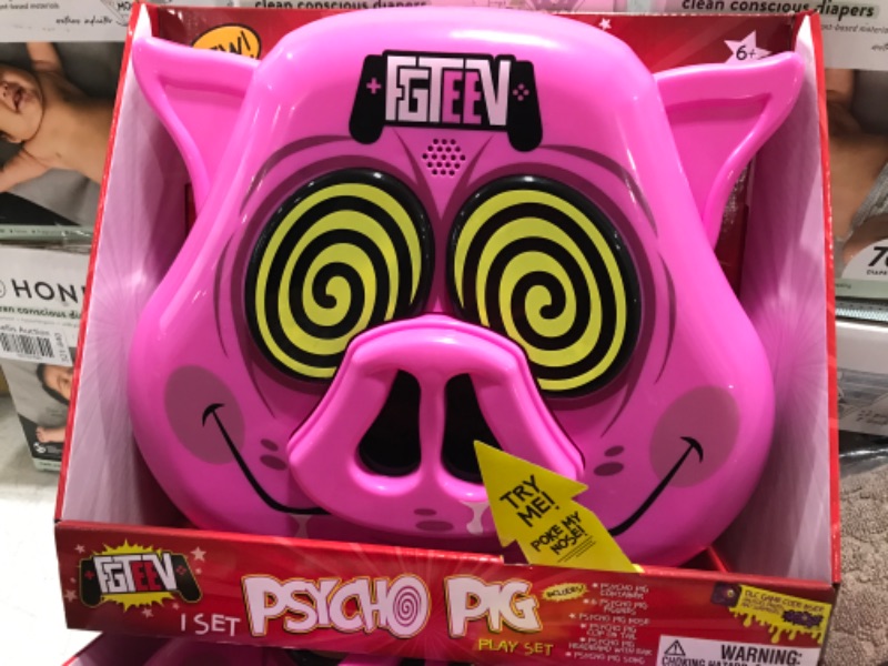 Photo 2 of FGTeeV Psycho Pig Party Pack

