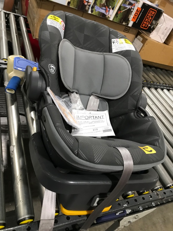 Photo 2 of Century Carry on 35 Lightweight Infant Car Seat in Metro