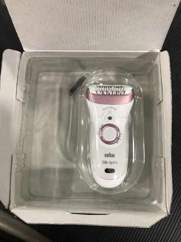 Photo 2 of Braun Silk-epil 9-720 2-in-1 Women's Cordless Wet & Dry Epilator + Bikini Trimmer + 2 Extra Accessories