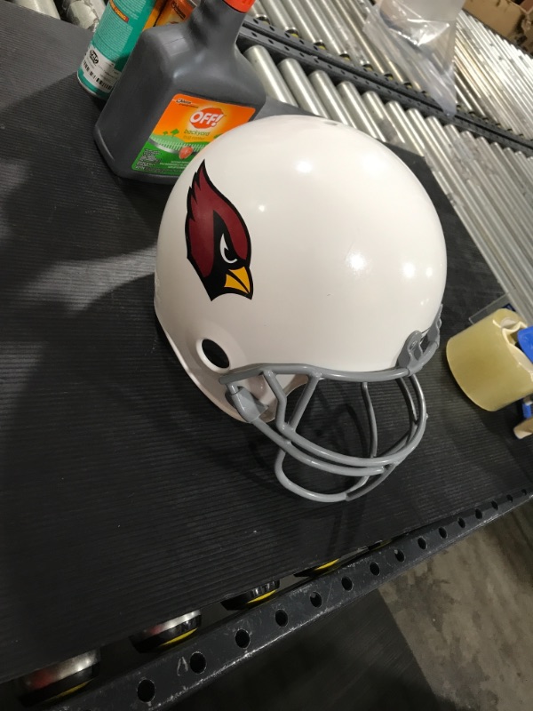 Photo 3 of  CUSTUME  Youth Football HELMET 