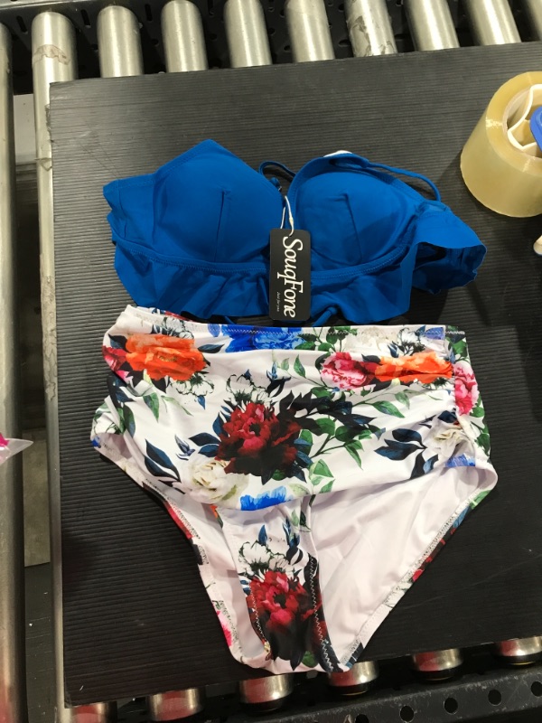 Photo 1 of BIKINI TOPS AND BOTTOM  SIZE M