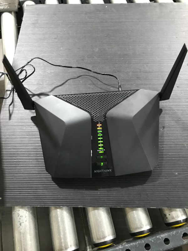 Photo 2 of Nighthawk® 4-Stream Dual-Band WiFi 6 Router (Refurbished)
    