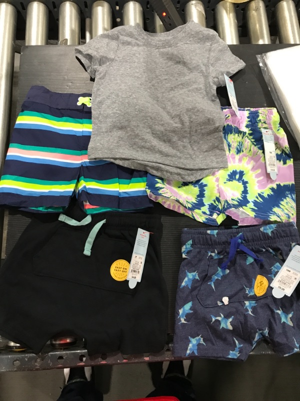 Photo 1 of  5 miscellaneous  SIZE AND STYLE TODDLER CLOTHES !!!