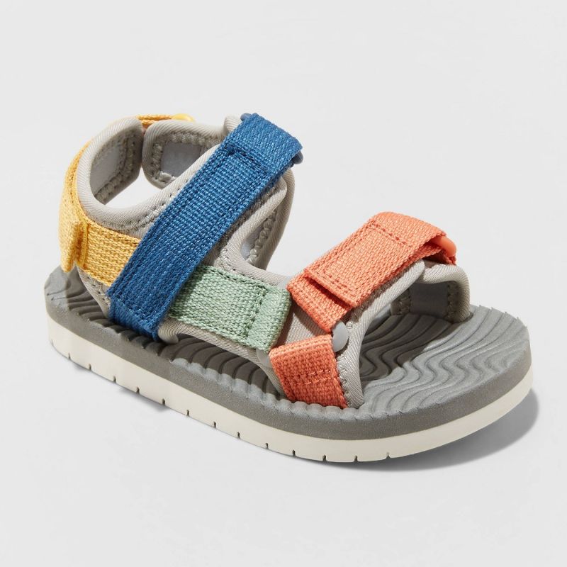 Photo 1 of Toddler Boys' Zion Sandals - Cat & Jack™ SIZE 6
