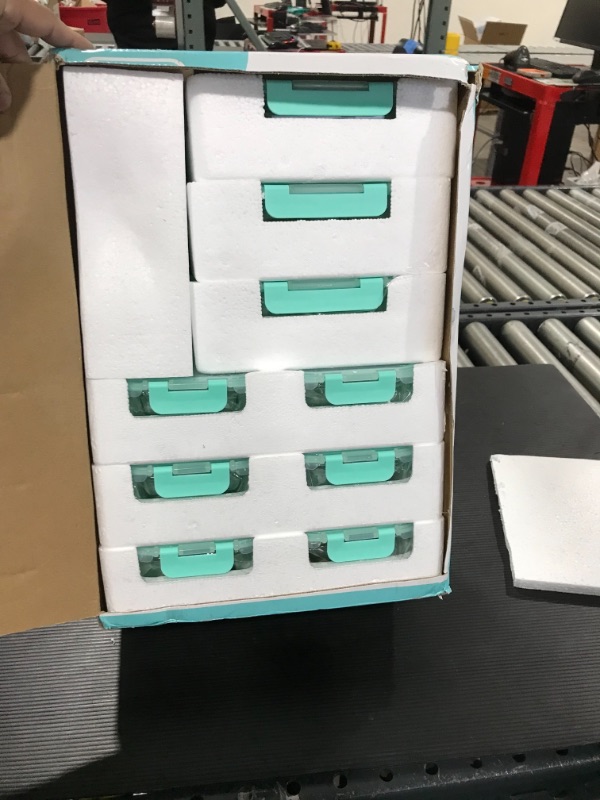 Photo 1 of Bayco 9 Pack Glass Meal Prep Containers 3 and 2 and 1 Compartment