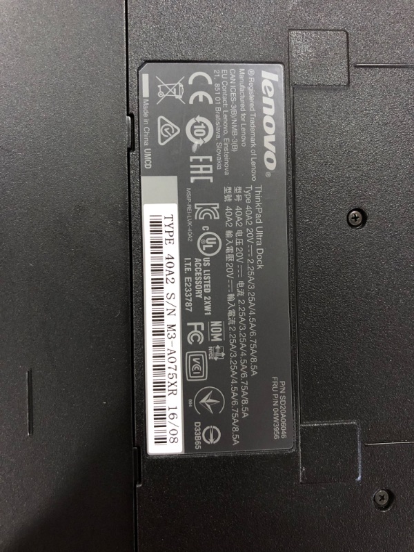 Photo 4 of Lenovo ThinkPad USA Ultra Dock With 90W 2 Prong AC Adapter (40A20090US, Retail Packaged)
