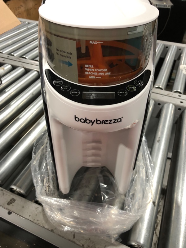 Photo 2 of Baby Brezza New and Improved Formula Pro Advanced Dispenser Machine