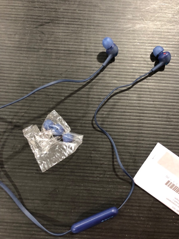 Photo 2 of Sony WI-XB400 - Earphones with Mic - in-ear - Behind-the-neck Mount - Bluetooth - Wireless - Blue
