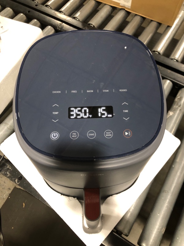 Photo 3 of COSORI Air Fryer 4 Qt, 7 Cooking Functions Airfryer, 150+ Recipes on Free App, 97% less fat Freidora de Aire, Dishwasher-safe, Designed for 2 People, Lite 4.0-Quart Smart Air Fryer, Truffle Gray
