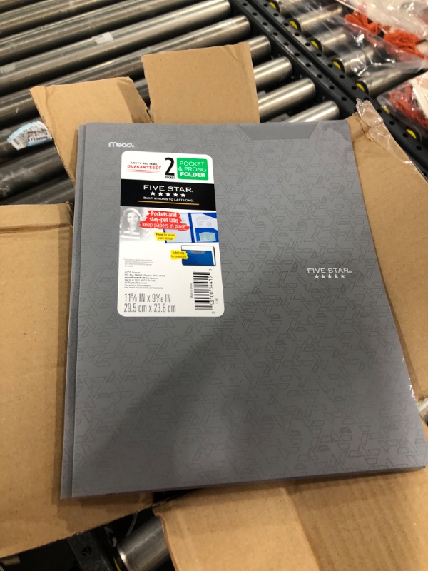Photo 2 of 24 PACK OF Five Star 2 Pocket Plastic Folder with Prongs Gray