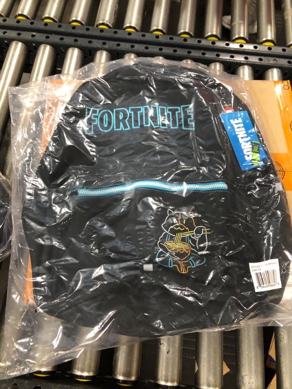 Photo 2 of Fortnite Headline Kids' 18" Backpack - Black

