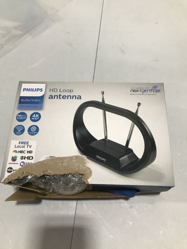 Photo 1 of Philips Modern Loop Rabbit Ears Indoor TV Antenna, 15 inch Extendable Dipoles, 4K 1080P VHF UHF, Tabletop Antenna, Digital HDTV Antenna, Smart TV Compatible, 4ft Coaxial Cable, Black, SDV7114A/27
