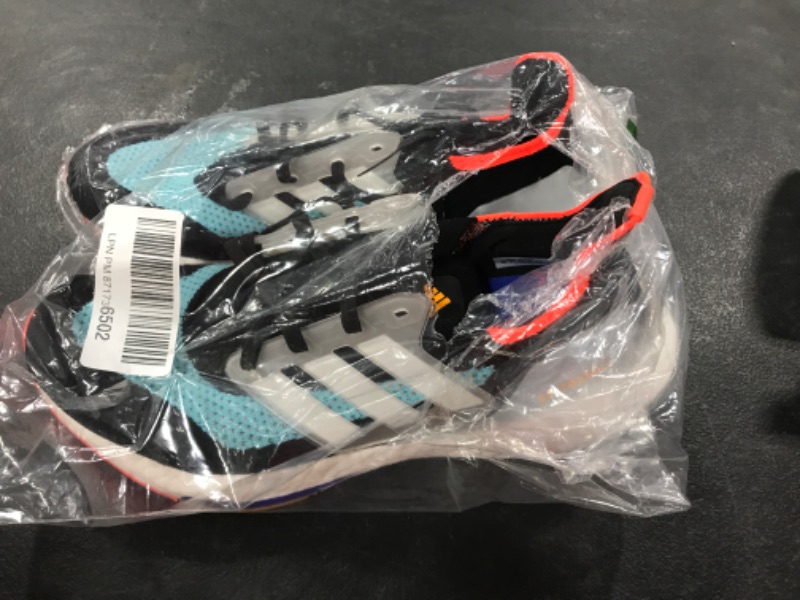 Photo 2 of adidas Men's Ultraboost 22 Running Shoe
size 10 men