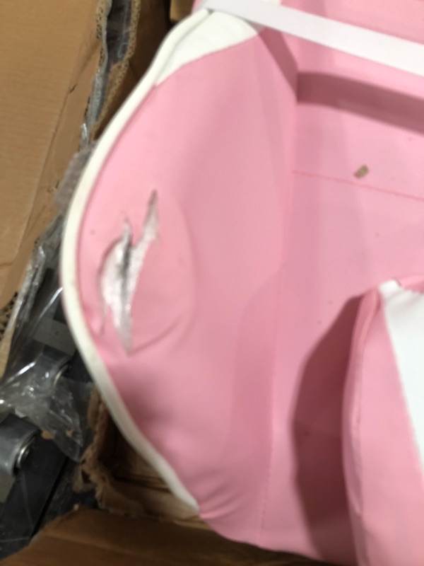 Photo 3 of Gaming chair Pink White Color?Lite, Wide
