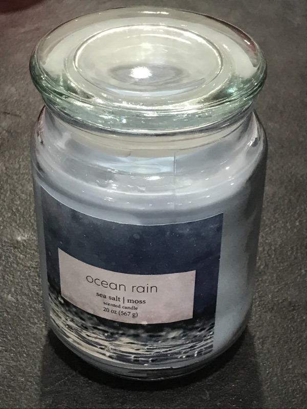 Photo 2 of 20 oz. Jar Candle Ocean Rain