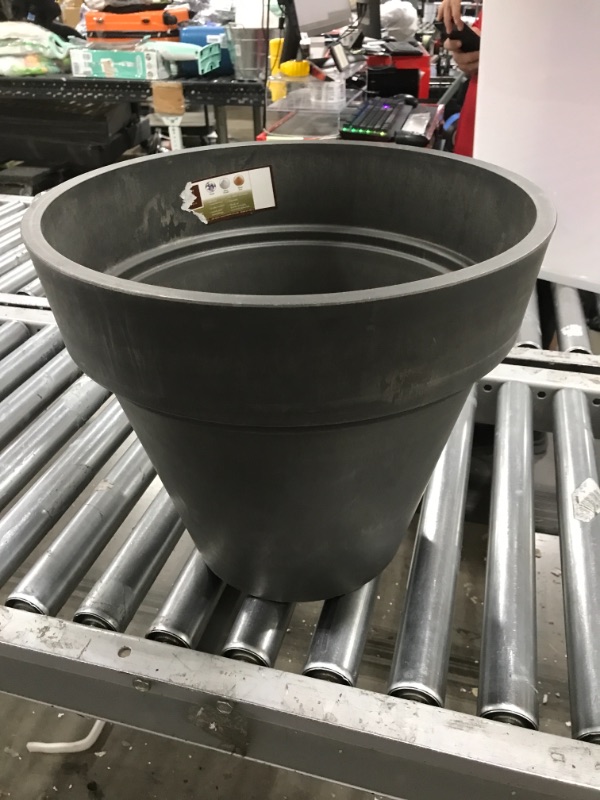 Photo 1 of 14" H X 16" ROUND FLOWER POT