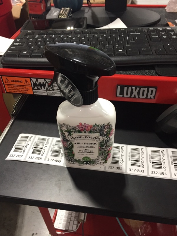 Photo 2 of 11oz Lily Ivy Leaves Sandalwood Home Air + Fabric Spray - Poo-Pourri
