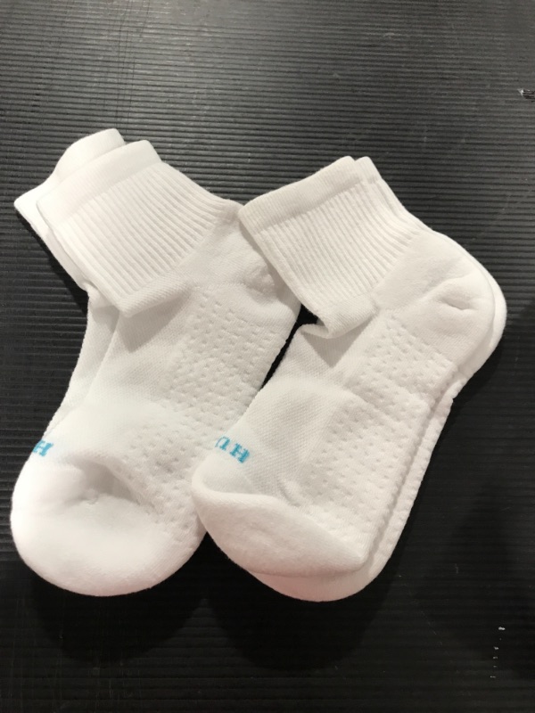 Photo 1 of 2 pair Women's Ankle Socks