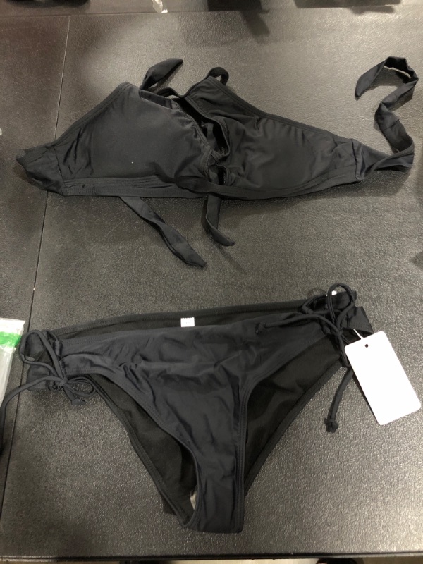 Photo 1 of Black Bikini. Size Med