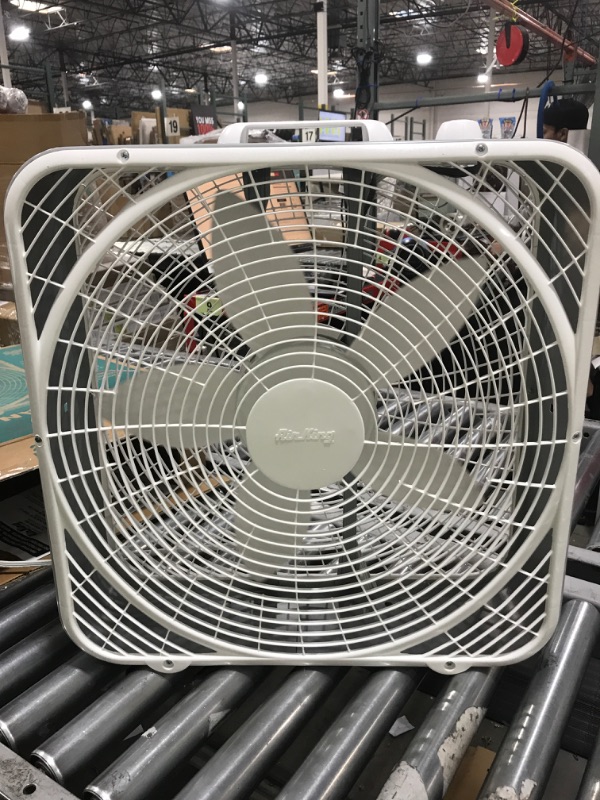 Photo 2 of Air King 9723 20-inch 3-Speed Box Fan