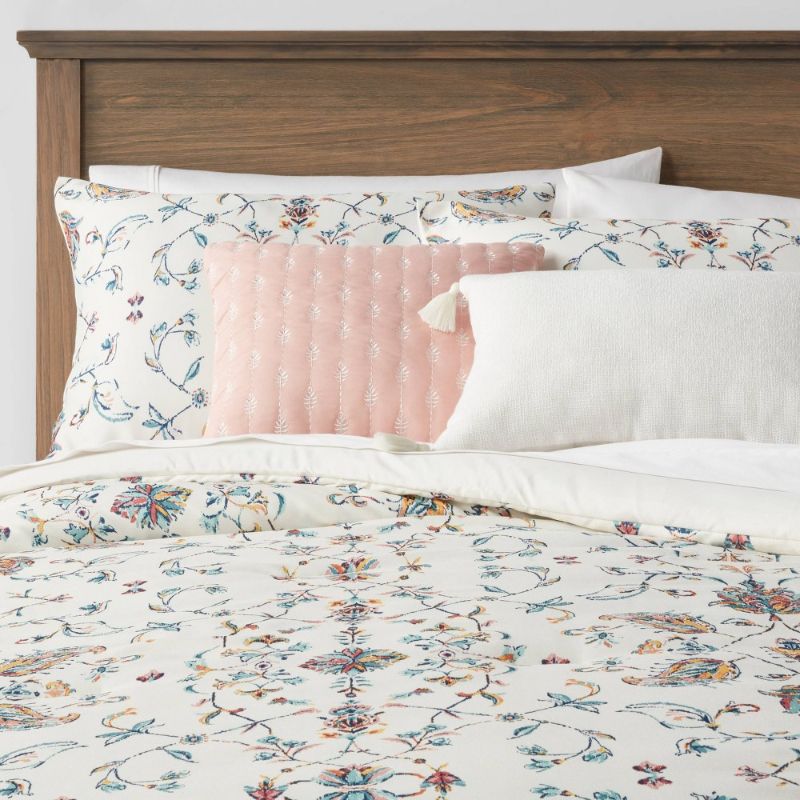 Photo 1 of 5pc Ancora Border Print Comforter Bedding Set Blue/Pink/Yellow - Threshold KING 