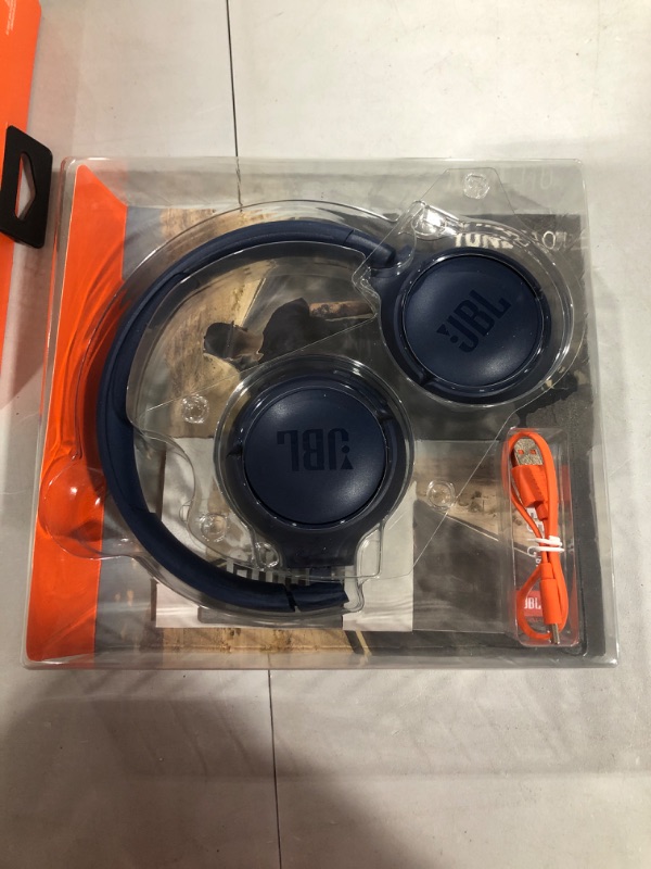 Photo 2 of JBL Tune 510BT Wireless on-ear Headphones - Blue
