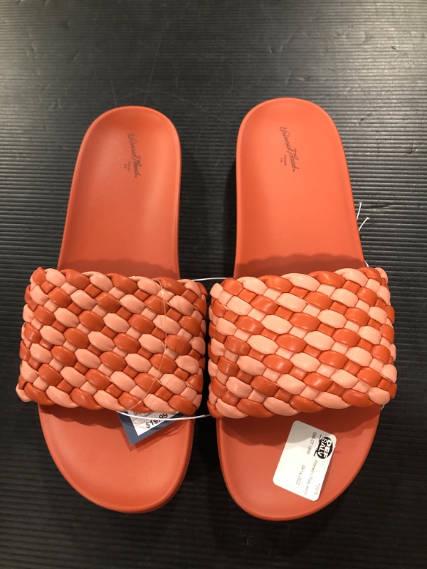 Photo 2 of Women's Polly Woven Slide Sandals - Universal Thread™

