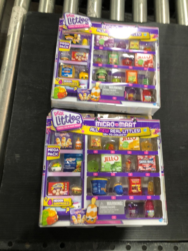 Photo 1 of 2 of the Shopkins Real Littles Mega Pack variety pack 