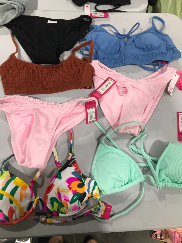Photo 1 of BIKINI BUNDLE SIZE XSMALL