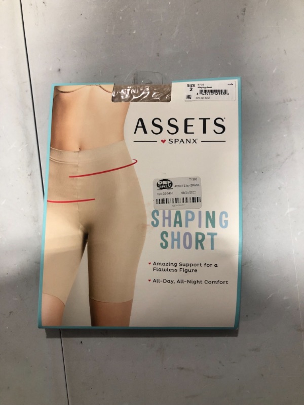 Photo 1 of ASSETS by SPANX Women's Mid-Thigh Shaper-Size 2