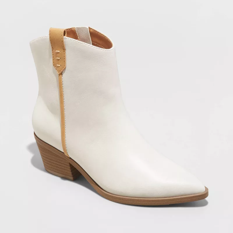 Photo 1 of [Size 10] Women's Marlow Western Boots - Universal Thread™ [Off-White]