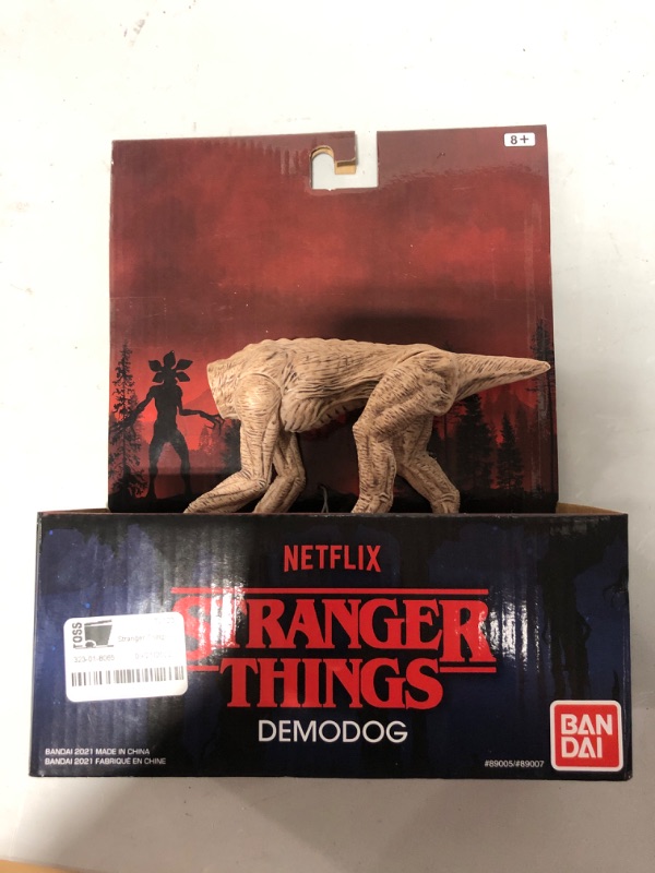 Photo 2 of Bandai America - Stranger Things 7" Vinyl Demodog