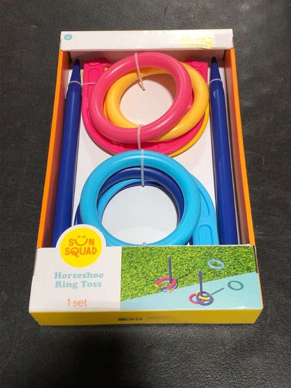 Photo 2 of 10pc Ring Toss & Horseshoe Play Set - Sun Squad