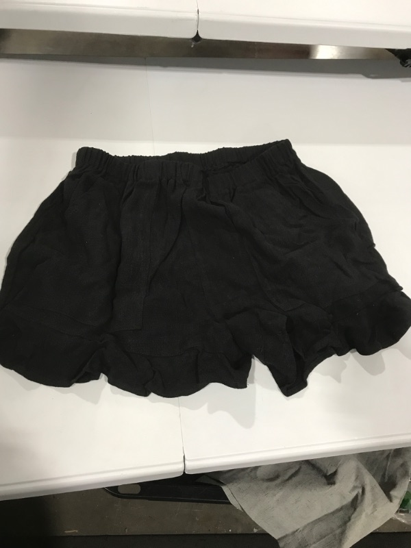 Photo 1 of  RUFFLE BLACK SHORTS
SIZE  XL