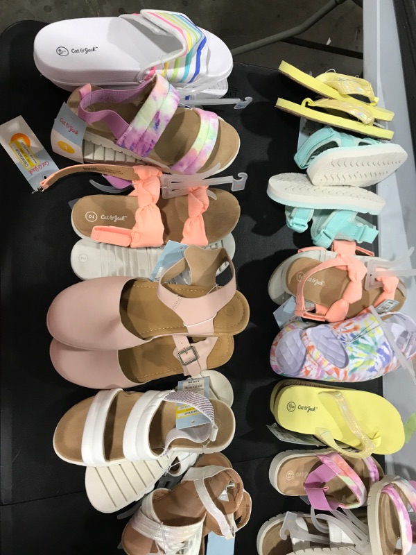 Photo 2 of 20 PAIRS OF WOMENS AND KIDS SHOES   VARIOUS STYLES AND SIZES