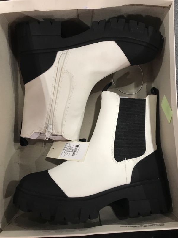 Photo 2 of [Size 8.5] Women's Devan Winter Boots - A New Day™

