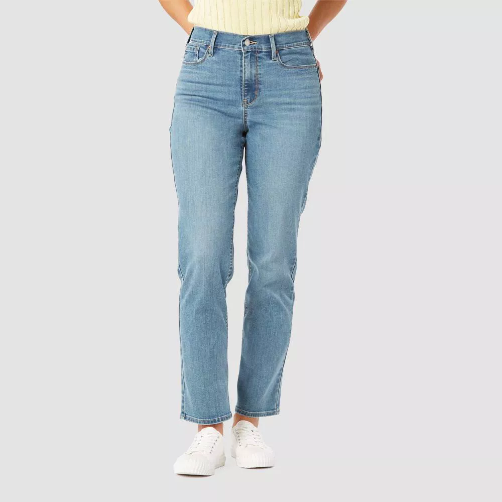 Photo 1 of DENIZEN® from Levi's Women's High-Rise Straight Jeans 16X33

