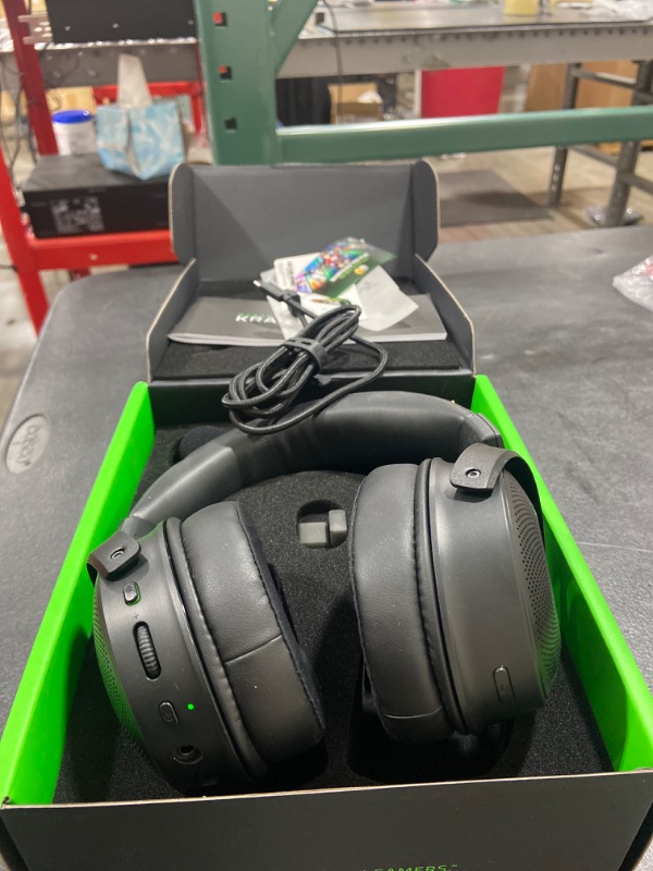 Photo 2 of Razer Kraken V3 Pro HyperSense Wireless Gaming Headset w/Haptic Technology: Triforce Titanium 50mm Drivers - THX Spatial Audio - HyperSpeed Wireless - Hybrid Fabric & Leatherette Memory Foam Cushions
