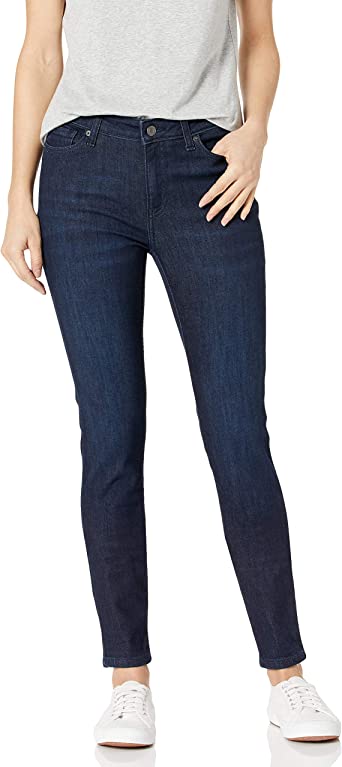 Photo 1 of Amazon Essentials Women's Skinny Jean
SIZE 20