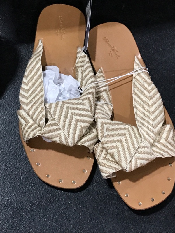 Photo 2 of  Women's Louise Chevron Print Knotted Slide Sandals - Universal Thread Tan  SIZE 9.5
 