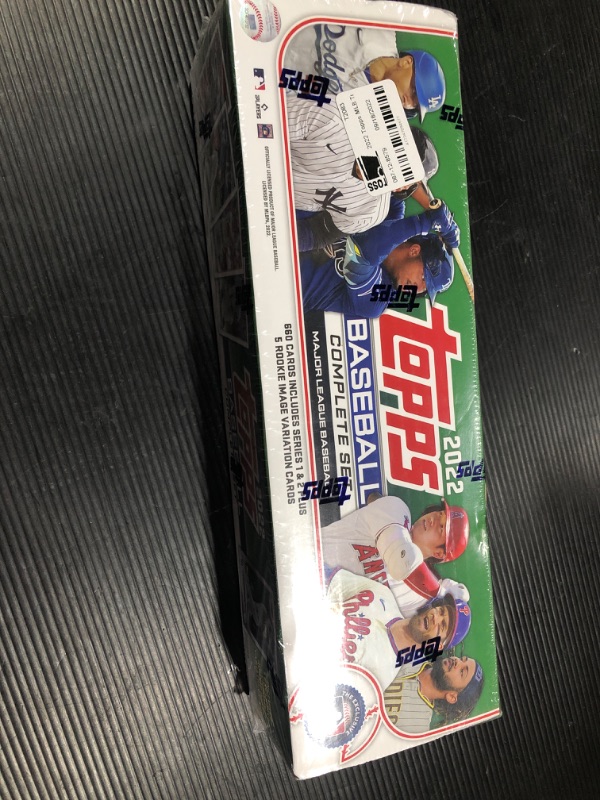 Photo 2 of 2022 Topps Baseball Complete Set (Green) Factory Sealed
