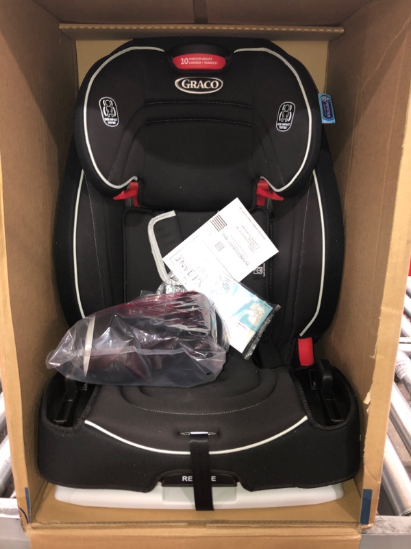 Photo 2 of Graco Atlas 65 2-in-1 Harness Booster Car Seat, Glacier